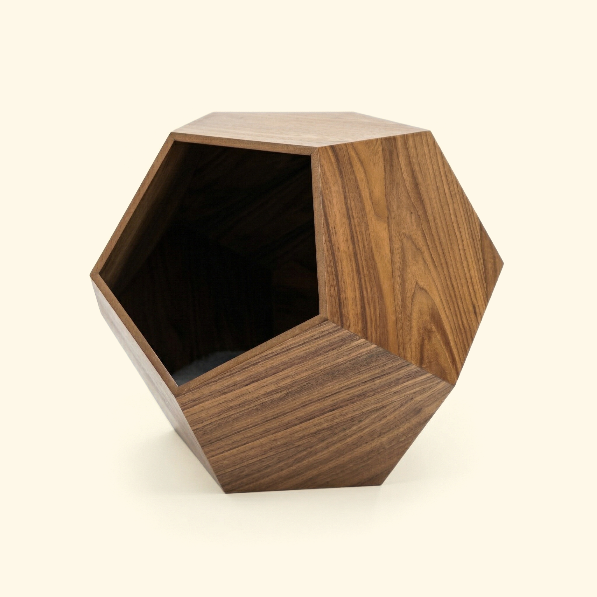 Pentagon Pet Bed