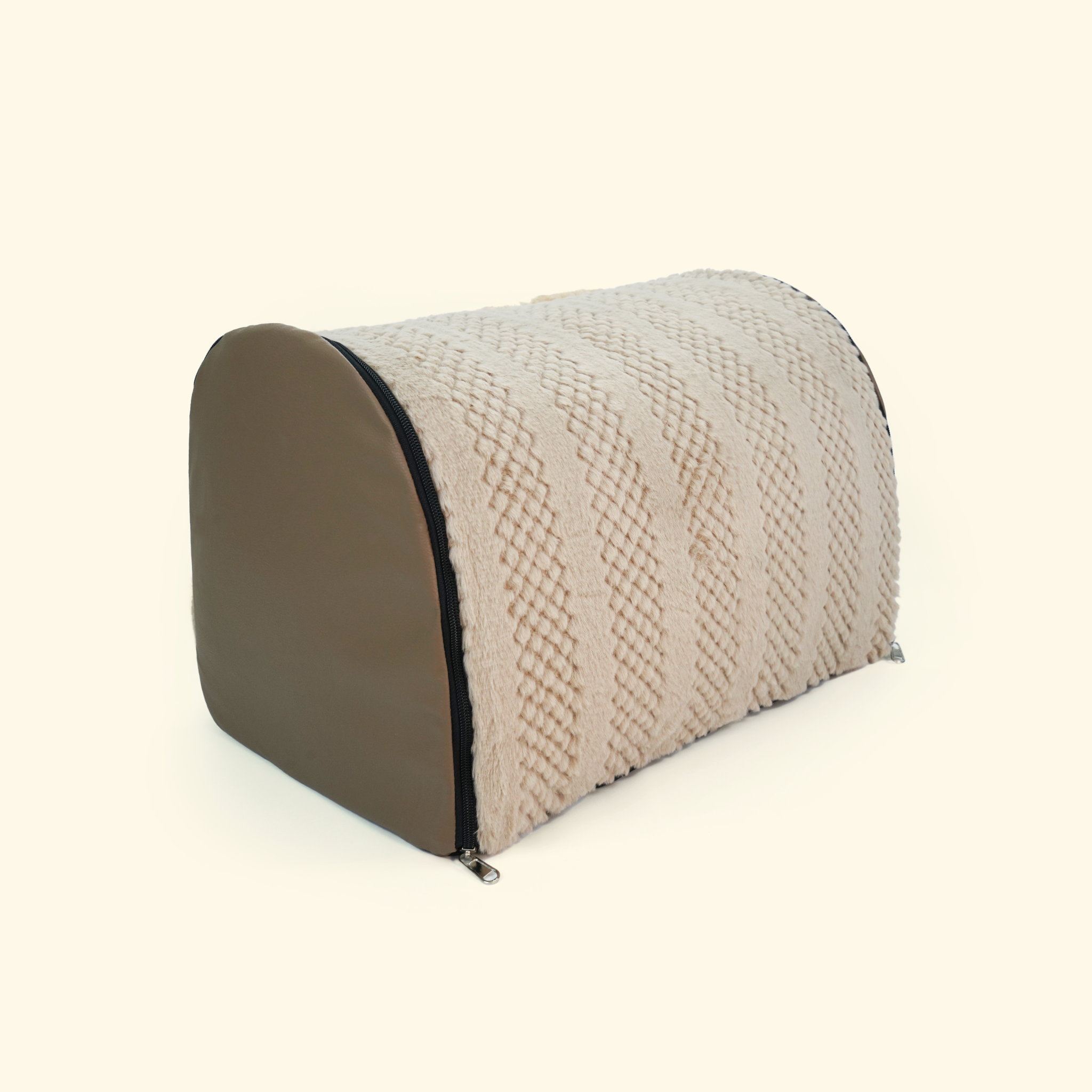 Semi-Enclosed Warm Pet Bed